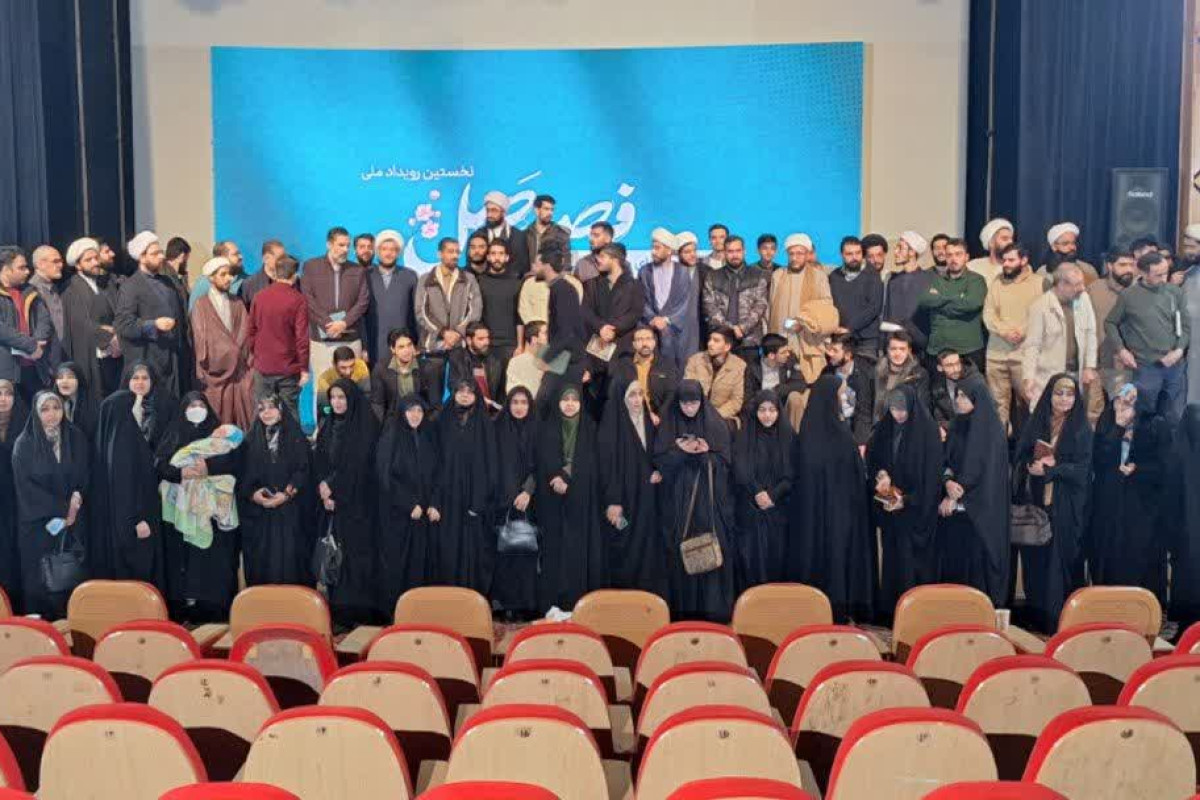 یادداشت فصل وصل؛ گردهمایی تخصصی فعالان حوزه نوجوان و تربیت در فرهنگسرای بهمن | مدرسه حرکت