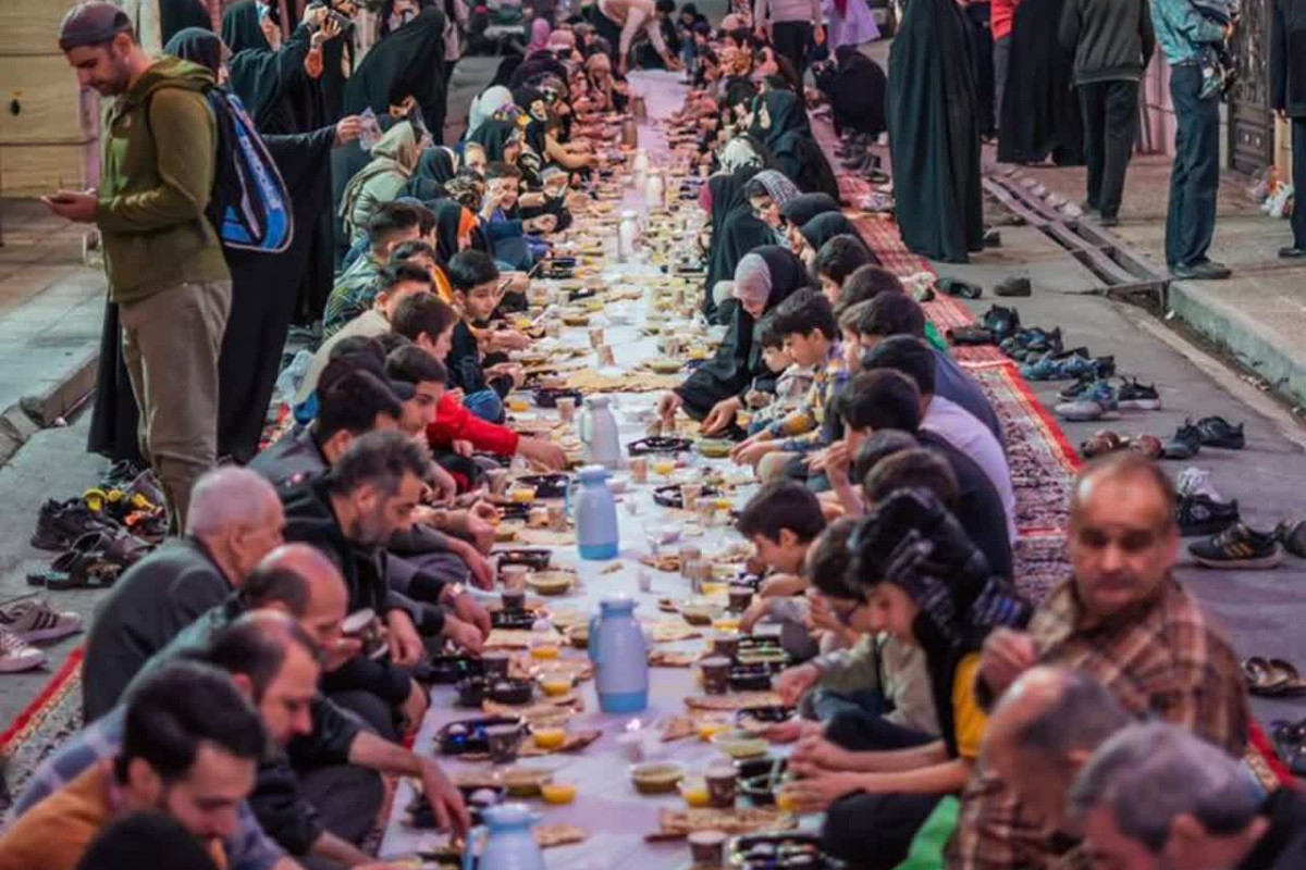 یادداشت آغاز پویش مردمی «کوچه افطاری» برای پیوند دوباره همسایه‌ها | مدرسه حرکت