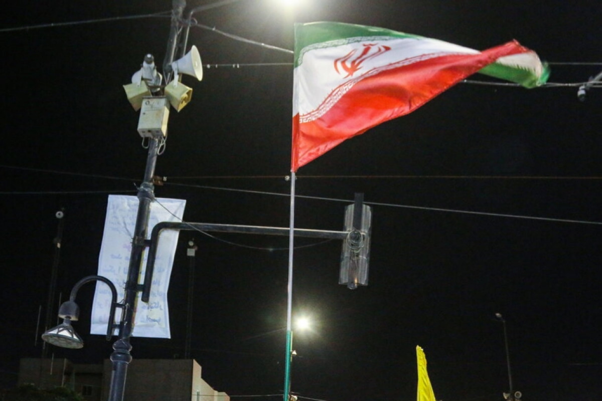 یادداشت شکوه پرچم ایران در شیراز | مدرسه حرکت