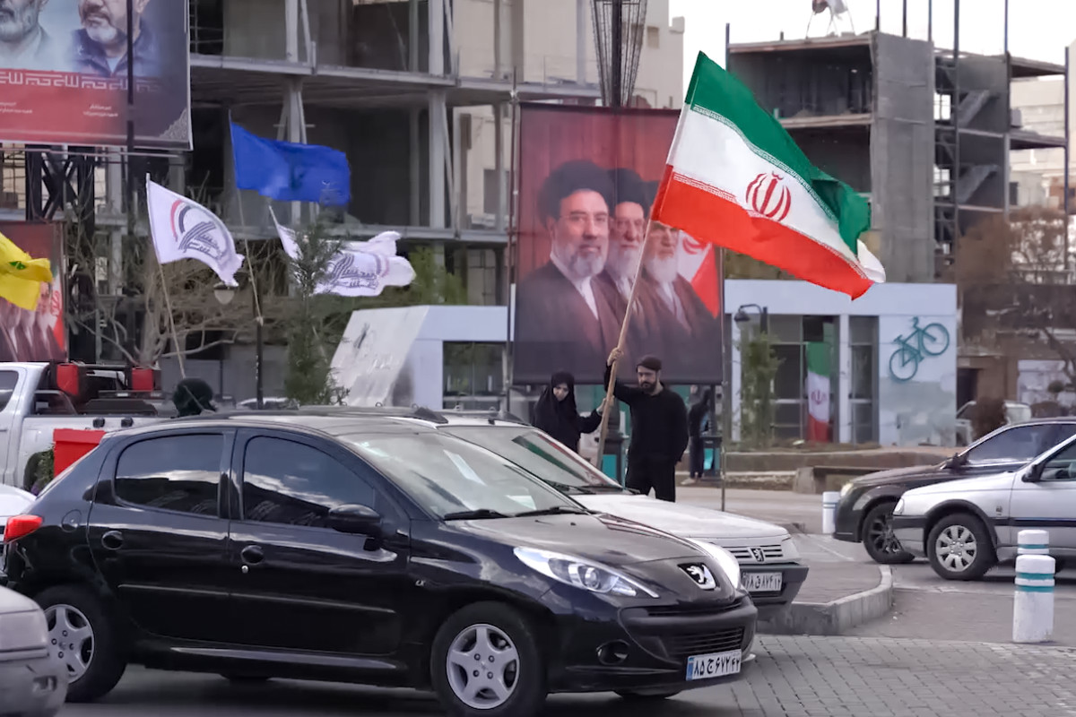 رمزگشایی یک حضور