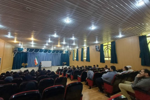 یک نفر را بشناس، صد نفر را جذب کن